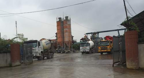 Cơ sở sản xuất bê tông của Công ty Bình An. Ảnh: Phan Thiên