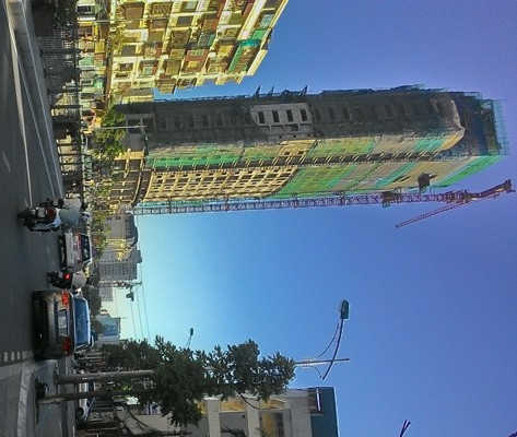 Dự án tòa nhà hỗn hợp của Công ty TNHH Thăng Long tại tổ 50 phường Yên Hòa. Ảnh: Phan Thiên Dự án tòa nhà hỗn hợp của Công ty TNHH Thăng Long tại tổ 50 phường Yên Hòa. Ảnh: Phan Thiên