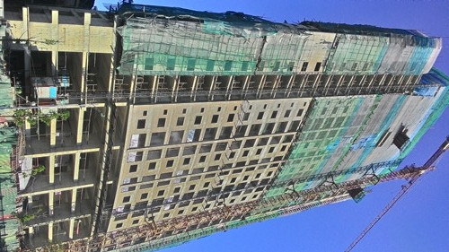 Hiện tại Tòa nhà đã chồng đến tầng thứ 34 (vượt 7 tầng do với giấy phép bổ sung). Ảnh: Phan Thiên Hiện tại Tòa nhà đã chồng đến tầng thứ 34 (vượt 7 tầng do với giấy phép bổ sung). Ảnh: Phan Thiên