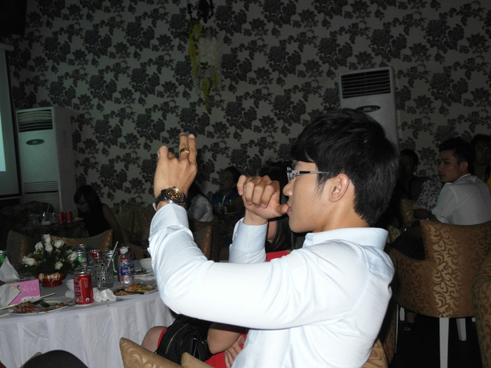 Trương Nam Thành là một fan cuồng nhiệt của Ông hoàng nhạc Việt. Trương Nam Thành là một fan cuồng nhiệt của Ông hoàng nhạc Việt.