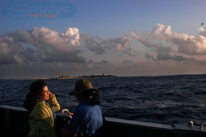 Trời xanh, biển xanh và hải đảo… là của chúng ta. Trời xanh, biển xanh và hải đảo… là của chúng ta.