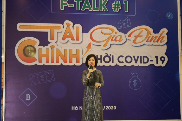 Nhà giáo Mai Thị Lan Anh phát biểu. Ảnh: Đ.T Nhà giáo Mai Thị Lan Anh phát biểu. Ảnh: Đ.T