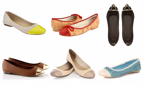 1. Giầy cap-toe búp bê - Cap-Toe Ballet Flats Cap-toe shoes hiện được xem là kiểu giầy mốt nhất theo xu hướng thời trang hiện nay. Kể từ khi ra đời, những đôi giày với phần mũi có tone màu hoặc chi tiết trang trí khác biệt, đối lập với phần thân và gót hiện đang khiến phái đẹp bốn phương yêu thích. Ảnh: Những đôi giầy búp bê với thiết kế cap-toe xinh xắn đang được các cô gái năng động lựa chọn rất nhiều.