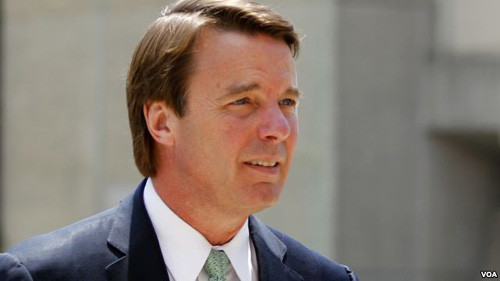 Cựu Thượng nghị sĩ đảng Dân chủ, John Edwards.