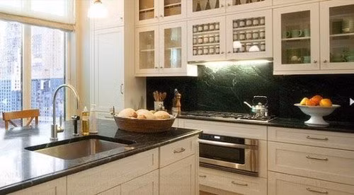 Phòng bếp hiện đại.