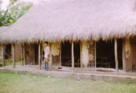 Một ngôi trường làng ở Thái Nguyên. Một ngôi trường làng ở Thái Nguyên.