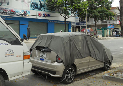 "Quá chắc", chụp trên đường Lê Duẩn- Đà Nẵng. Ảnh: Chau Hoang Ha. "Quá chắc", chụp trên đường Lê Duẩn- Đà Nẵng. Ảnh: Chau Hoang Ha.