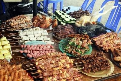 Khâu chế biến thực phẩm chưa tốt do thói quen của người tiêu dùng. Khâu chế biến thực phẩm chưa tốt do thói quen của người tiêu dùng.