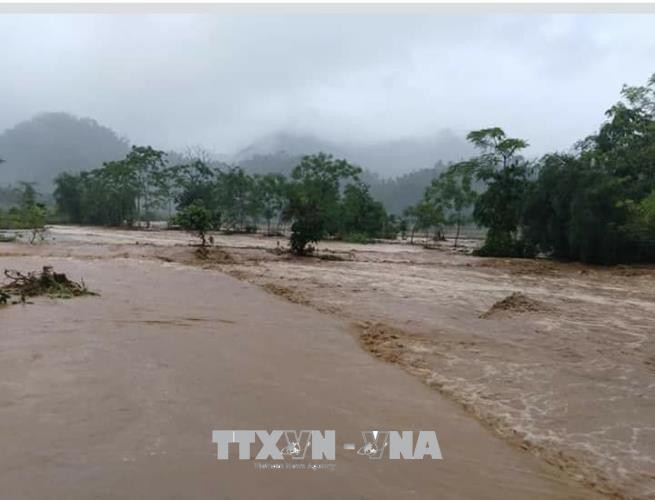 Bão lũ gây thiệt hại tại Yên Bái. (Ảnh: TTXVN)