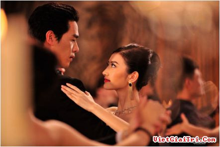 Cảnh Điềm quý phái và quyến rũ trong "Repeat I love You" hợp tác cùng các ngôi sao Trương Bá Chi, Kwon Sang Woo.