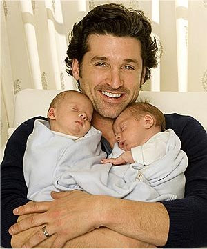 Patrick Dempsey và cặp song sinh Sullivan và Darby Patrick Dempsey và cặp song sinh Sullivan và Darby