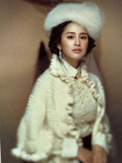 Sang trọng và lộng lẫy như quý cô thời xưa