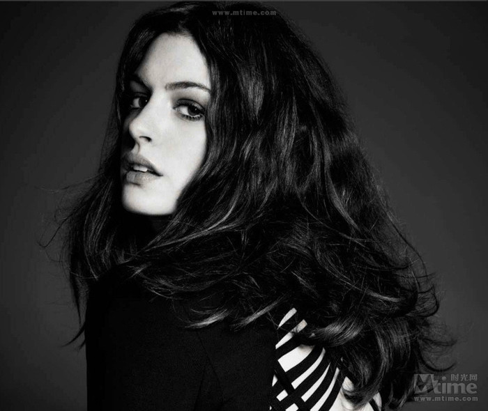 6. Anne Hathaway 6. Anne Hathaway