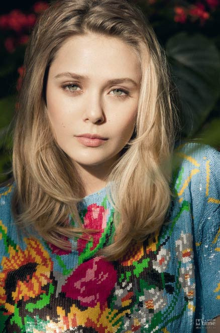 Elizabeth Olsen vô cùng xinh đẹp với đôi mắt sâu và nụ cười rạng rỡ. Bên cạnh việc là một diễn viên, Elizabeth còn được biết tới như người mẫu ảnh. Elizabeth Olsen vô cùng xinh đẹp với đôi mắt sâu và nụ cười rạng rỡ. Bên cạnh việc là một diễn viên, Elizabeth còn được biết tới như người mẫu ảnh.