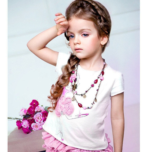 Không thua kém gì các siêu mẫu đàn chị Không thua kém gì các siêu mẫu đàn chị