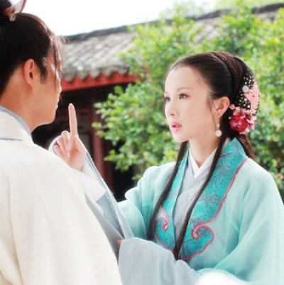 Đỗ Lệ Nương trong "Mẫu Đơn Đình" Đỗ Lệ Nương trong "Mẫu Đơn Đình"