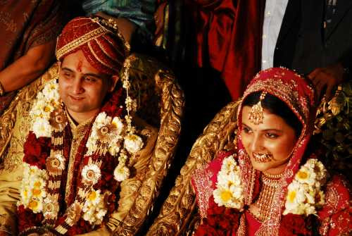 Rạng rỡ bên tân lang Rạng rỡ bên tân lang