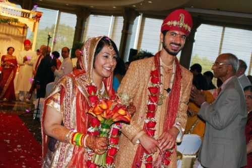 Một đám cưới theo kiểu truyền thống Một đám cưới theo kiểu truyền thống