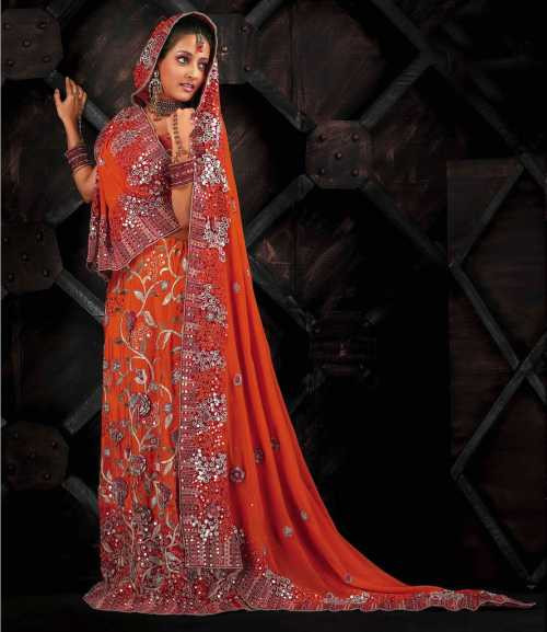 Lộng lẫy, kiêu sa Lộng lẫy, kiêu sa