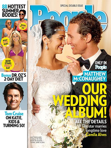 Matthew McConaughey và bạn gái lâu năm Camila đã có một đám cưới theo kiểu Texas với những chiếc lều trại ngoài trời để mọi người cùng vui chơi và uống rượu tequila, ăn tôm, thịt nướng theo đúng kiểu Texas. Matthew McConaughey và bạn gái lâu năm Camila đã có một đám cưới theo kiểu Texas với những chiếc lều trại ngoài trời để mọi người cùng vui chơi và uống rượu tequila, ăn tôm, thịt nướng theo đúng kiểu Texas.
