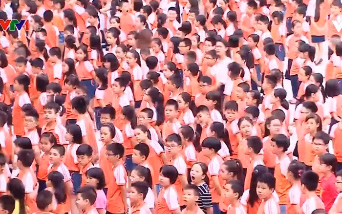 Tranh luận cách đánh vần tiếng mẹ đẻ không giải quyết được những vấn đề bức bách của giáo dục phổ thông và mầm non hiện tại, ảnh minh họa. VTV.vn. Tranh luận cách đánh vần tiếng mẹ đẻ không giải quyết được những vấn đề bức bách của giáo dục phổ thông và mầm non hiện tại, ảnh minh họa. VTV.vn.