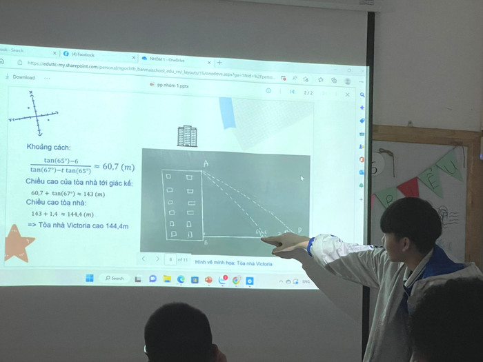 Các nhóm cùng nhau thảo luận tính toán với các thông số đã được ghi lại, tiến hành làm các sản phẩm báo cáo cấp lớp cho từng nhóm: video, poster, bài ppt thuyết trình. Các nhóm cùng nhau thảo luận tính toán với các thông số đã được ghi lại, tiến hành làm các sản phẩm báo cáo cấp lớp cho từng nhóm: video, poster, bài ppt thuyết trình.