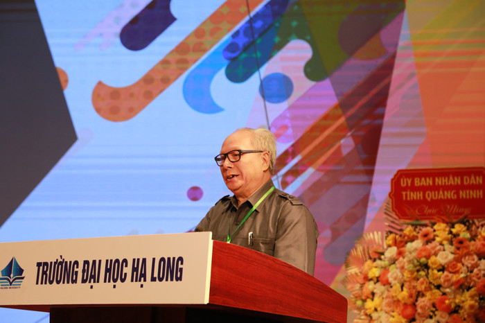 Tiến sĩ Lê Viết Khuyến - Phó Chủ tịch Hiệp hội Các trường đại học, cao đẳng Việt Nam gợi mở một số định hướng phát triển cho hệ thống các cơ sở giáo dục đại học địa phương. GDVN-ht-gd địa phương (1).jpg