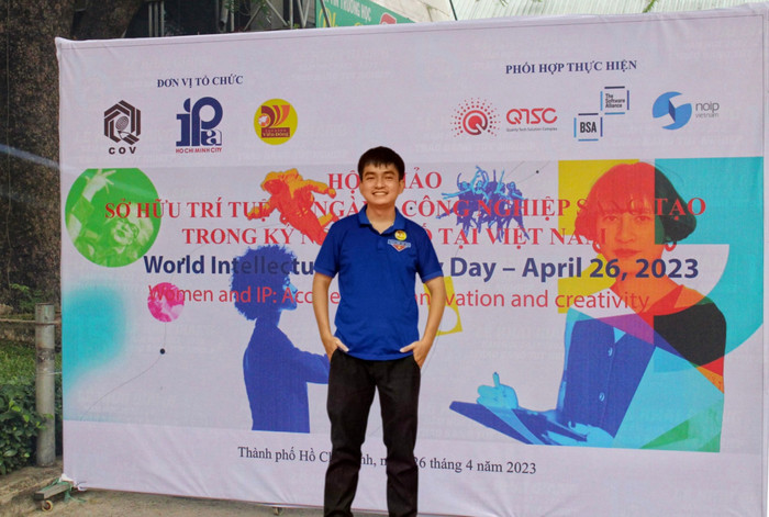 Thầy Nguyễn Trần Thiện Đức – Bí thư Đoàn trường Cao đẳng Viễn Đông. Ảnh: NTCC