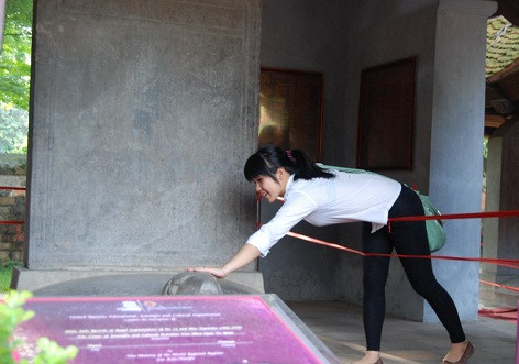 ĐÁP ÁN THI CAO ĐẲNG 2012 CỦA BỘ GIÁO DỤC: ĐÁP ÁN TIẾNG ANH KHỐI A1, D HỆ CAO ĐẲNG 2012 - ĐÁP ÁN MÔN VẬT LÍ KHỐI A, A1 HỆ CAO ĐẲNG 2012 - ĐÁP ÁN MÔN HÓA KHỐI A, B - ĐÁP ÁN MÔN TOÁN KHỐI A, A1, B, D HỆ CAO ĐẲNG 2012 - ĐÁP ÁN MÔN VĂN KHỐI C, D HỆ CAO ĐẲNG 2012 - ĐÁP ÁN TIẾNG TRUNG, PHÁP, NGA HỆ CAO ĐẲNG 2012 ĐÁP ÁN THI CAO ĐẲNG 2012 CỦA BỘ GIÁO DỤC: ĐÁP ÁN TIẾNG ANH KHỐI A1, D HỆ CAO ĐẲNG 2012 - ĐÁP ÁN MÔN VẬT LÍ KHỐI A, A1 HỆ CAO ĐẲNG 2012 - ĐÁP ÁN MÔN HÓA KHỐI A, B - ĐÁP ÁN MÔN TOÁN KHỐI A, A1, B, D HỆ CAO ĐẲNG 2012 - ĐÁP ÁN MÔN VĂN KHỐI C, D HỆ CAO ĐẲNG 2012 - ĐÁP ÁN TIẾNG TRUNG, PHÁP, NGA HỆ CAO ĐẲNG 2012