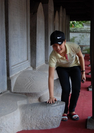 ĐÁP ÁN THI CAO ĐẲNG 2012 CỦA BỘ GIÁO DỤC: ĐÁP ÁN TIẾNG ANH KHỐI A1, D HỆ CAO ĐẲNG 2012 - ĐÁP ÁN MÔN VẬT LÍ KHỐI A, A1 HỆ CAO ĐẲNG 2012 - ĐÁP ÁN MÔN HÓA KHỐI A, B - ĐÁP ÁN MÔN TOÁN KHỐI A, A1, B, D HỆ CAO ĐẲNG 2012 - ĐÁP ÁN MÔN VĂN KHỐI C, D HỆ CAO ĐẲNG 2012 - ĐÁP ÁN TIẾNG TRUNG, PHÁP, NGA HỆ CAO ĐẲNG 2012 ĐÁP ÁN THI CAO ĐẲNG 2012 CỦA BỘ GIÁO DỤC: ĐÁP ÁN TIẾNG ANH KHỐI A1, D HỆ CAO ĐẲNG 2012 - ĐÁP ÁN MÔN VẬT LÍ KHỐI A, A1 HỆ CAO ĐẲNG 2012 - ĐÁP ÁN MÔN HÓA KHỐI A, B - ĐÁP ÁN MÔN TOÁN KHỐI A, A1, B, D HỆ CAO ĐẲNG 2012 - ĐÁP ÁN MÔN VĂN KHỐI C, D HỆ CAO ĐẲNG 2012 - ĐÁP ÁN TIẾNG TRUNG, PHÁP, NGA HỆ CAO ĐẲNG 2012