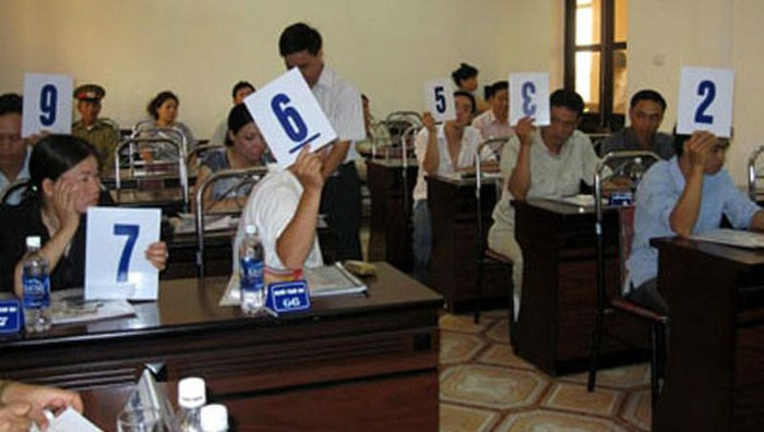 Người mua được tài sản bán đấu giá phải nộp tiền vào tài khoản cơ quan thi hành án dân sự trong thời hạn không quá 30 ngày. Ảnh minh họa: Báo Pháp luật Việt Nam Người mua được tài sản bán đấu giá phải nộp tiền vào tài khoản cơ quan thi hành án dân sự trong thời hạn không quá 30 ngày. Ảnh minh họa: Báo Pháp luật Việt Nam