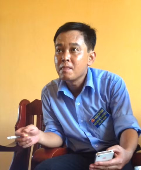 Ông Lê Đình Phương, Chủ tịch UBND xã Hải Ninh thừa nhận chính quyền đã yếu kém và có nhiều khuyết điểm. Ảnh: Hải Minh