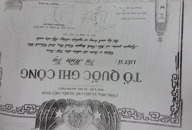 Bằng Tổ quốc ghi công của 02 liệt sĩ Vũ Hữu Vụ và Vũ Hữu Niệm.