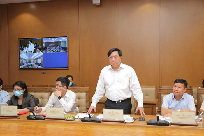 Thứ trưởng Bộ Kế hoạch và Đầu tư Trần Duy Đông phát biểu tại buổi làm việc. Ảnh: PVN Thứ trưởng Bộ Kế hoạch và Đầu tư Trần Duy Đông phát biểu tại buổi làm việc. Ảnh: PVN