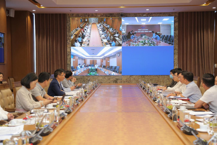 Toàn cảnh buổi làm việc. Ảnh: PVN Toàn cảnh buổi làm việc. Ảnh: PVN