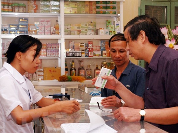 Kiểm tra tại một cửa hàng kinh doanh thuốc. ảnh minh họa: TTXVN. Kiểm tra tại một cửa hàng kinh doanh thuốc. ảnh minh họa: TTXVN.