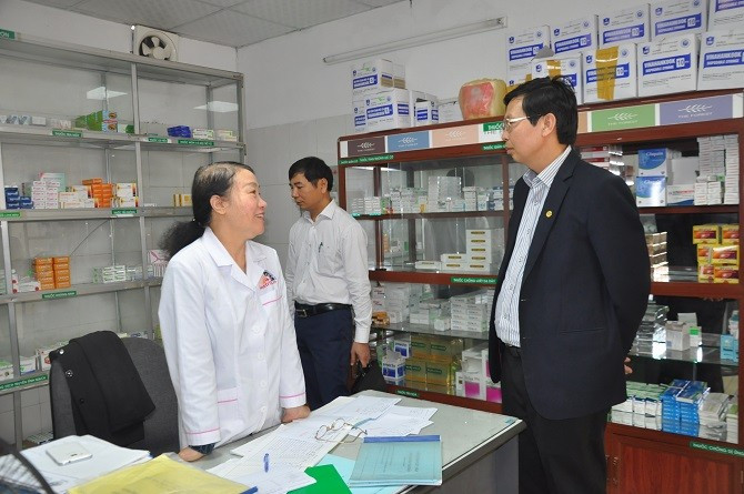Đoàn kiểm tra của Sở Y tế Hà Nội. (Ảnh: Sở Y tế Hà Nội) Đoàn kiểm tra của Sở Y tế Hà Nội. (Ảnh: Sở Y tế Hà Nội)