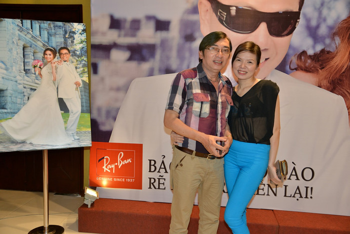 Ca sĩ Đình Văn. Ca sĩ Đình Văn.