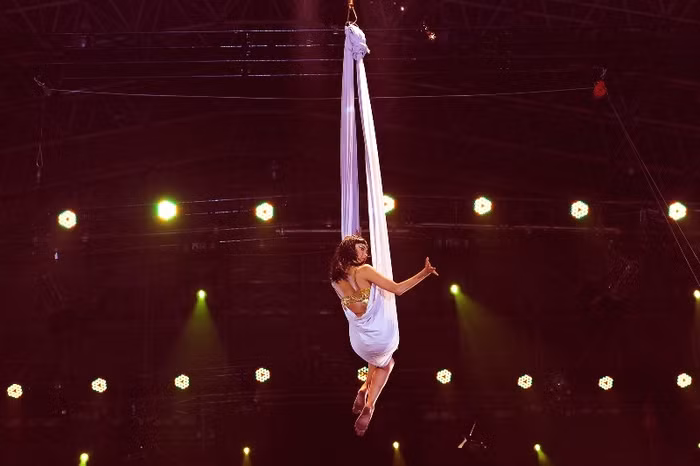 Tiết mục này của Minh Hằng đã nhận được số điểm 40 từ 4 vị giám khảo.