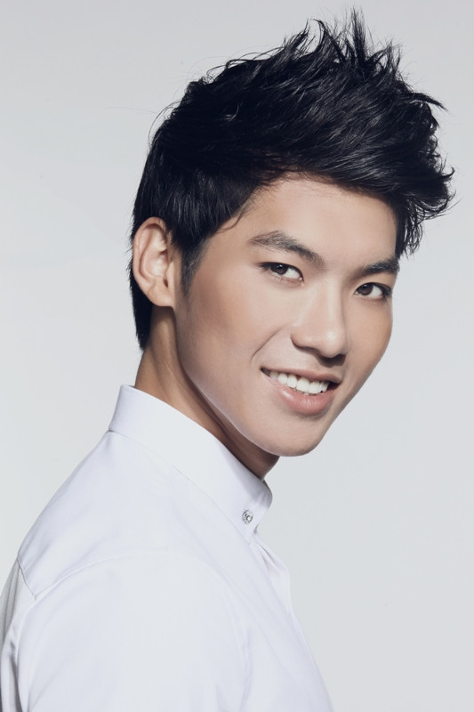 Nam Thành đã quyết định dùng số tiền thưởng của giải Á quân Bước nhảy hoàn vũ năm 2012 vào những việc ý nghĩa. Nam Thành đã quyết định dùng số tiền thưởng của giải Á quân Bước nhảy hoàn vũ năm 2012 vào những việc ý nghĩa.