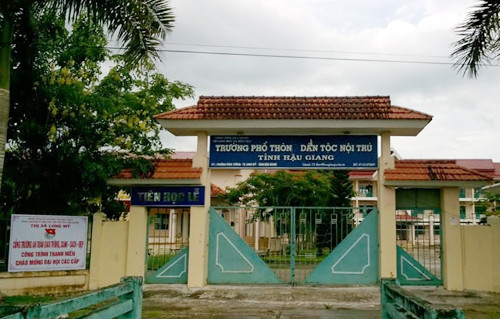 Trường Phổ thông dân tộc Nội trú tỉnh Hậu Giang. (Ảnh: H.L) Trường Phổ thông dân tộc Nội trú tỉnh Hậu Giang. (Ảnh: H.L)