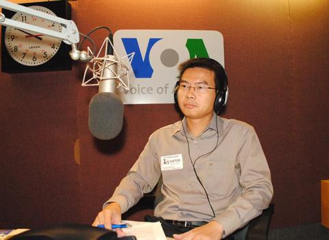 Tiến sĩ Chheang Vannarith. Tiến sĩ Chheang Vannarith.