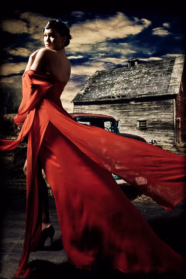 Tại các hoạt động bên lề, cô hiếm khi được các ống kính chú ý. Do đó, thông tin và hình ảnh về Thúy Vy xuất hiện rất ít, cô trở nên mờ nhạt so với Trúc Diễm - lúc đó đang tỏa sáng tại cuộc thi Hoa hậu Quốc tế 2011.