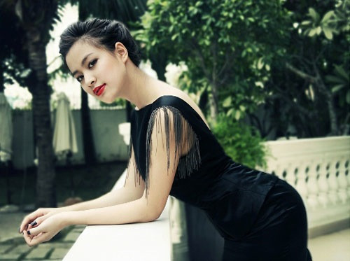 Ca sĩ Hoàng Thùy Linh Ca sĩ Hoàng Thùy Linh