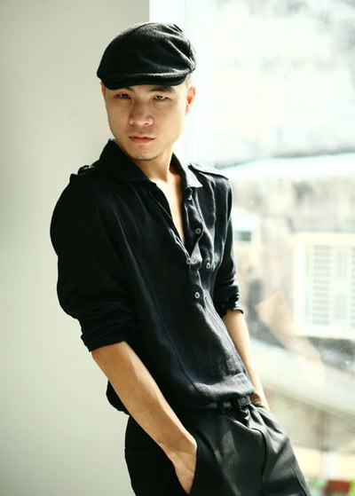 Giám khảo Đỗ Mạnh Cường tức giận trước cách hành xử thiếu suy nghĩ của Hoàng Oanh.