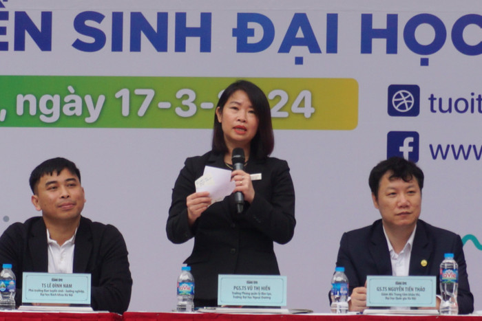 Phó giáo sư, Tiến sĩ Vũ Thị Hiền - Trưởng phòng Quản lý đào tạo, Trường Đại học Ngoại thương. (Ảnh: Minh Chi) GDVN-DSC04197.jpg