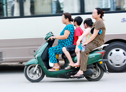 Chụp ở quận Thanh Xuân - Hà Nội. Ảnh: Hoàng Xuân Khánh. Chụp ở quận Thanh Xuân - Hà Nội. Ảnh: Hoàng Xuân Khánh.