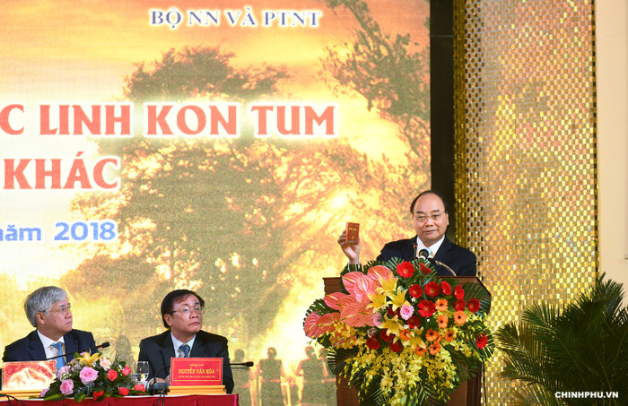 Thủ tướng phát biểu tại hội nghị. (Ảnh: VGP) Thủ tướng phát biểu tại hội nghị. (Ảnh: VGP)