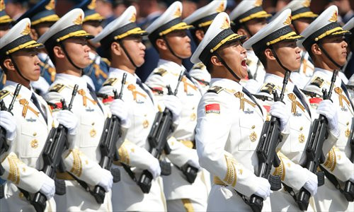 Lính Trung Quốc tham gia duyệt binh tại Quảng trường Đỏ do 1 viên Thiếu tướng chỉ huy. Ảnh: Thời báo Hoàn Cầu. Lính Trung Quốc tham gia duyệt binh tại Quảng trường Đỏ do 1 viên Thiếu tướng chỉ huy. Ảnh: Thời báo Hoàn Cầu.