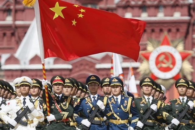 Việc ông Tập Cận Bình dẫn theo đội nghi trượng sang Moscow dự lễ duyệt binh mang nhiều thông điệp. Việc ông Tập Cận Bình dẫn theo đội nghi trượng sang Moscow dự lễ duyệt binh mang nhiều thông điệp.